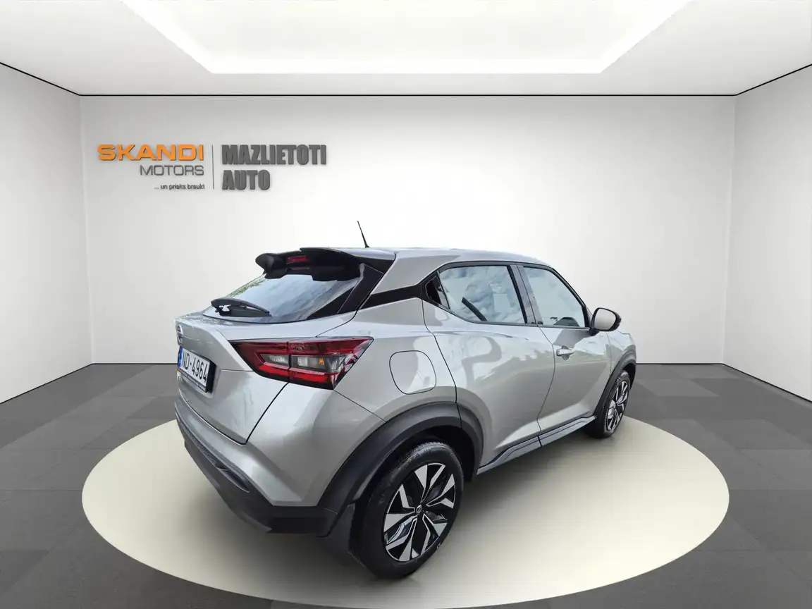 NISSAN JUKE