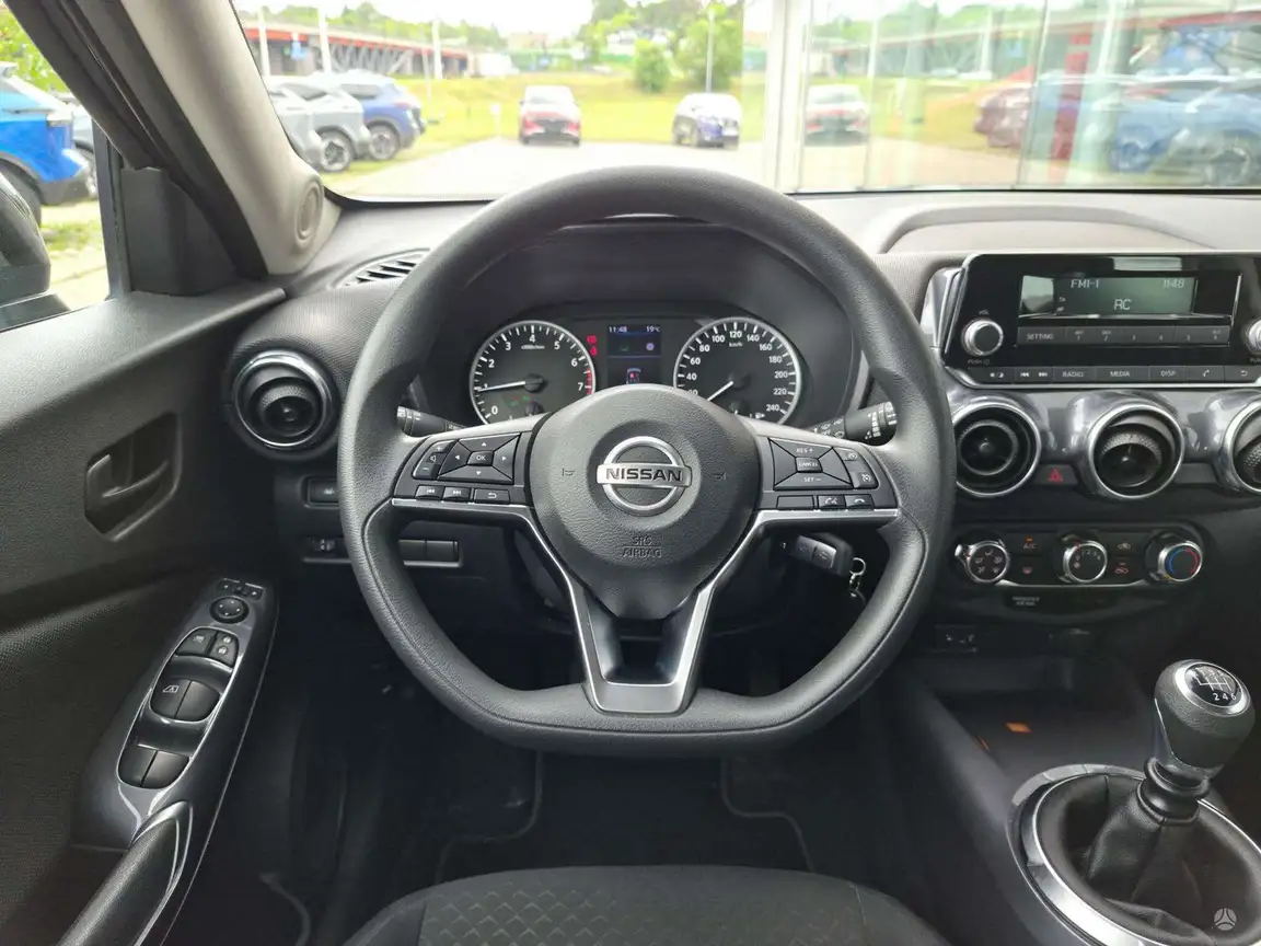 NISSAN JUKE