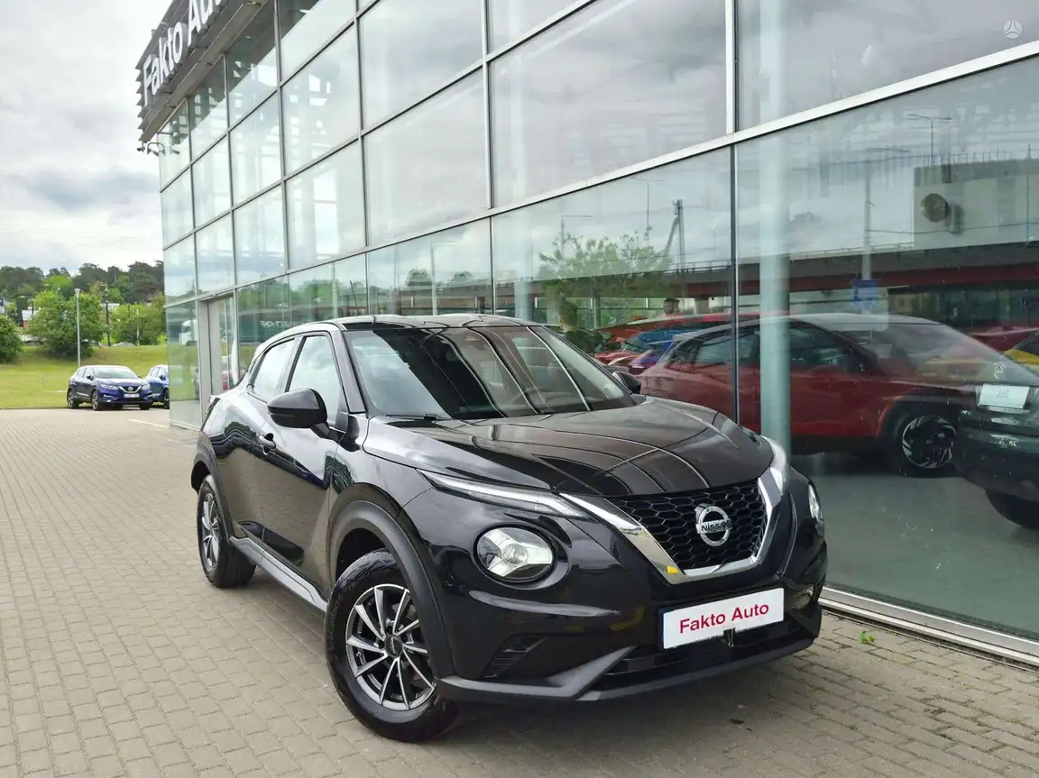 NISSAN JUKE