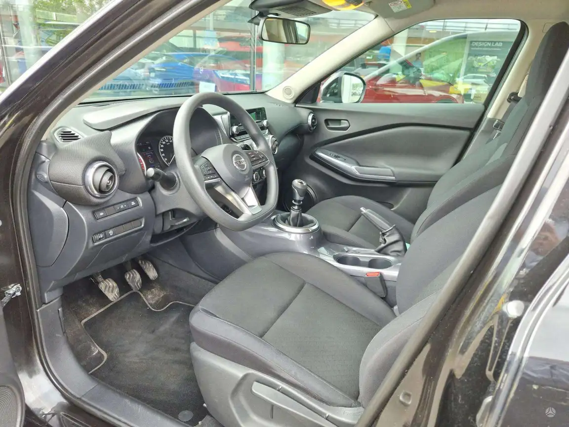 NISSAN JUKE