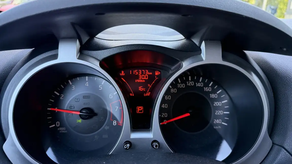 NISSAN JUKE