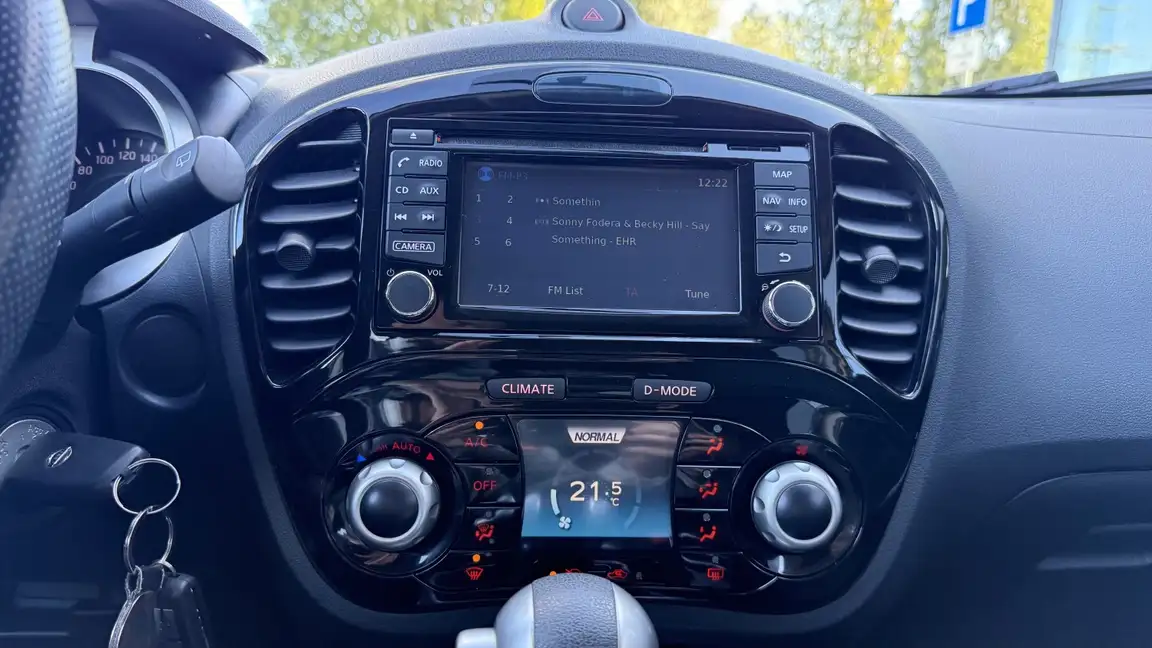 NISSAN JUKE