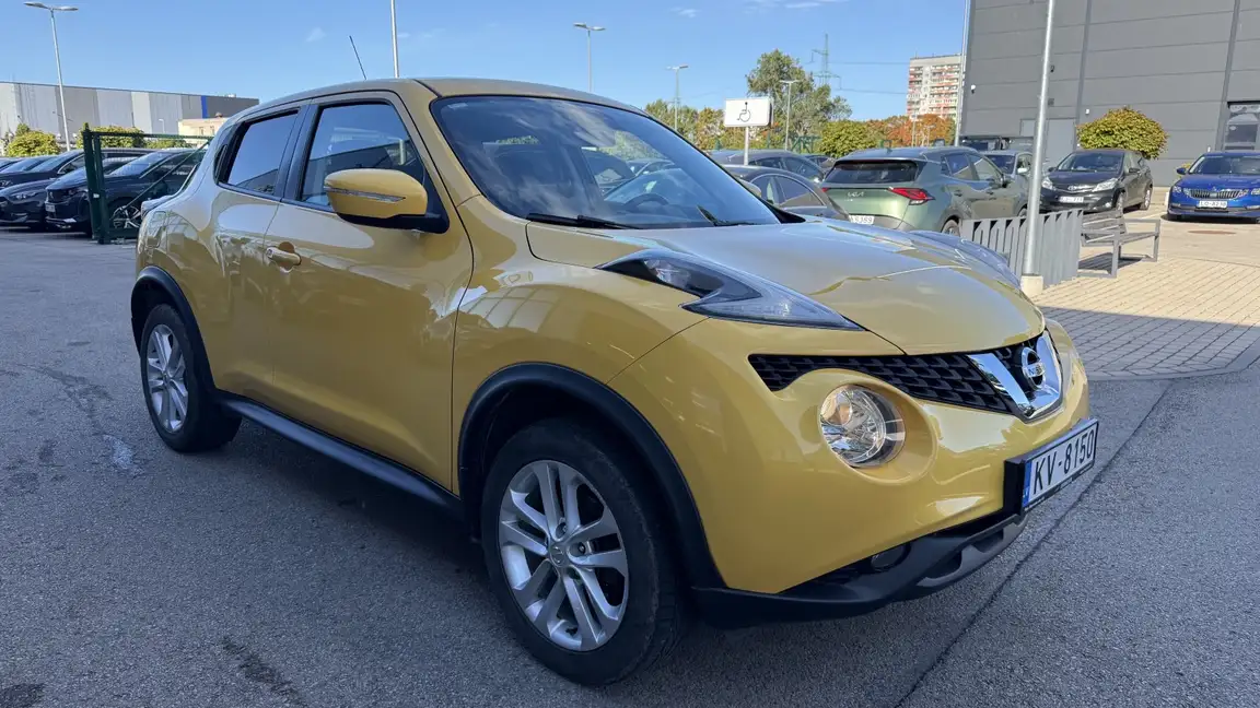 NISSAN JUKE