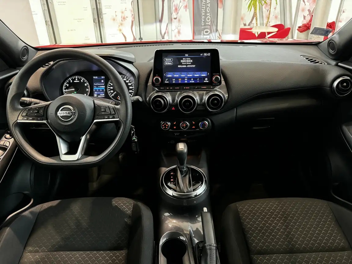 NISSAN JUKE