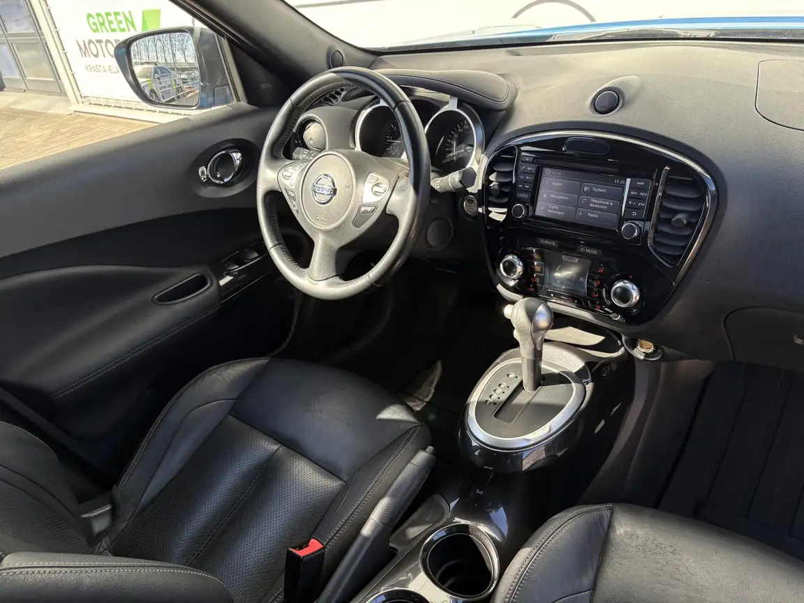 NISSAN JUKE