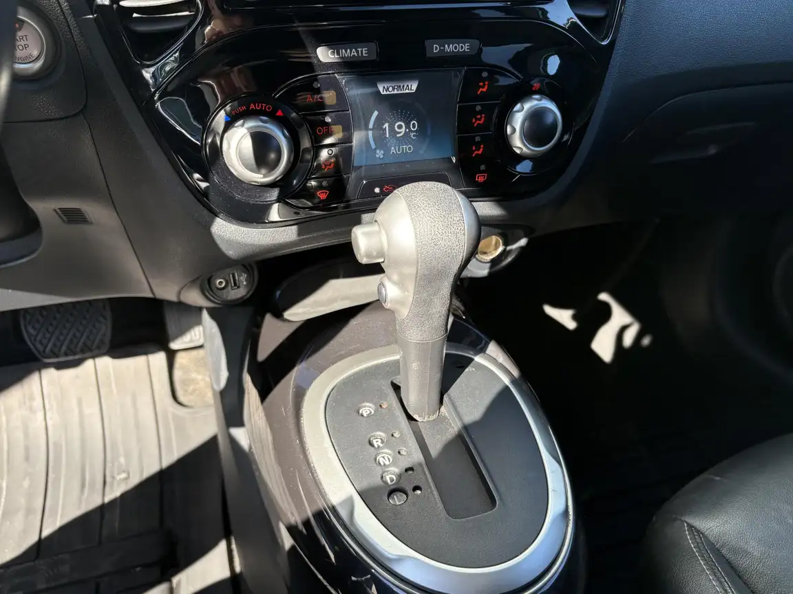 NISSAN JUKE