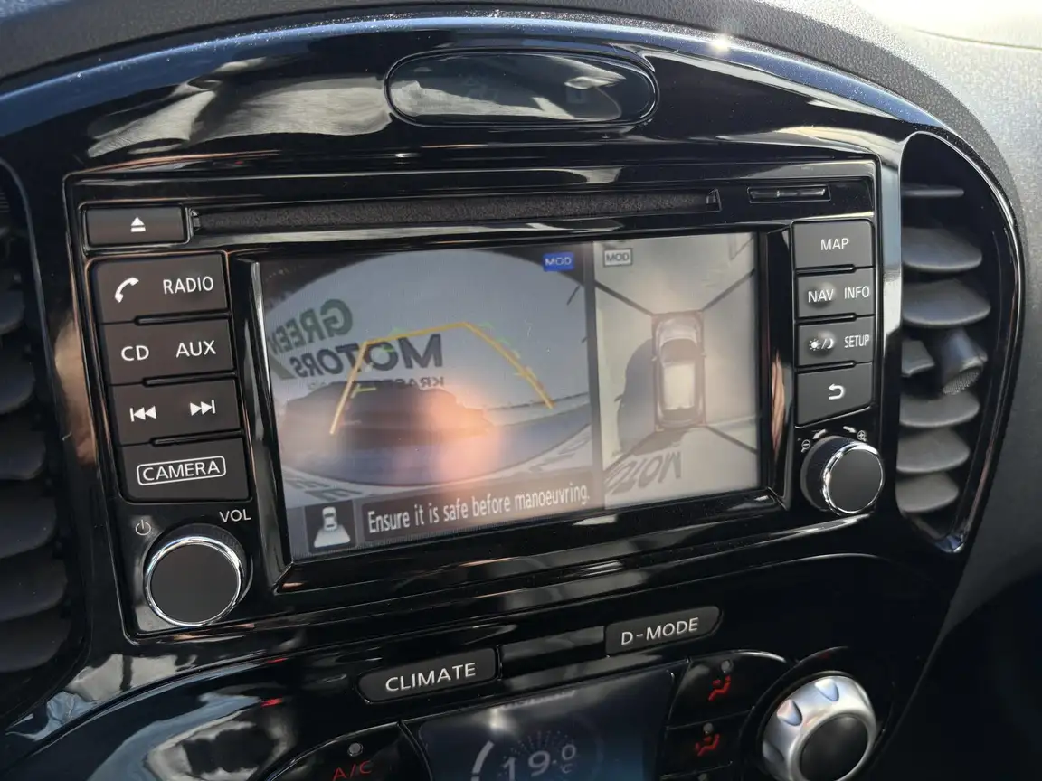 NISSAN JUKE
