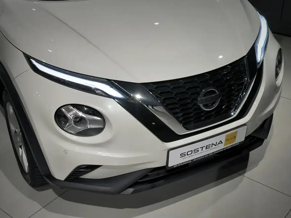 NISSAN JUKE