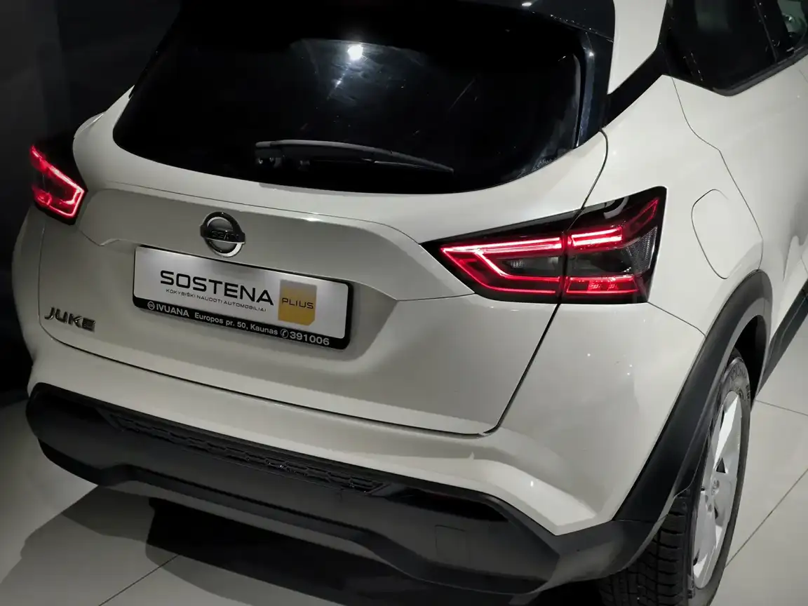 NISSAN JUKE