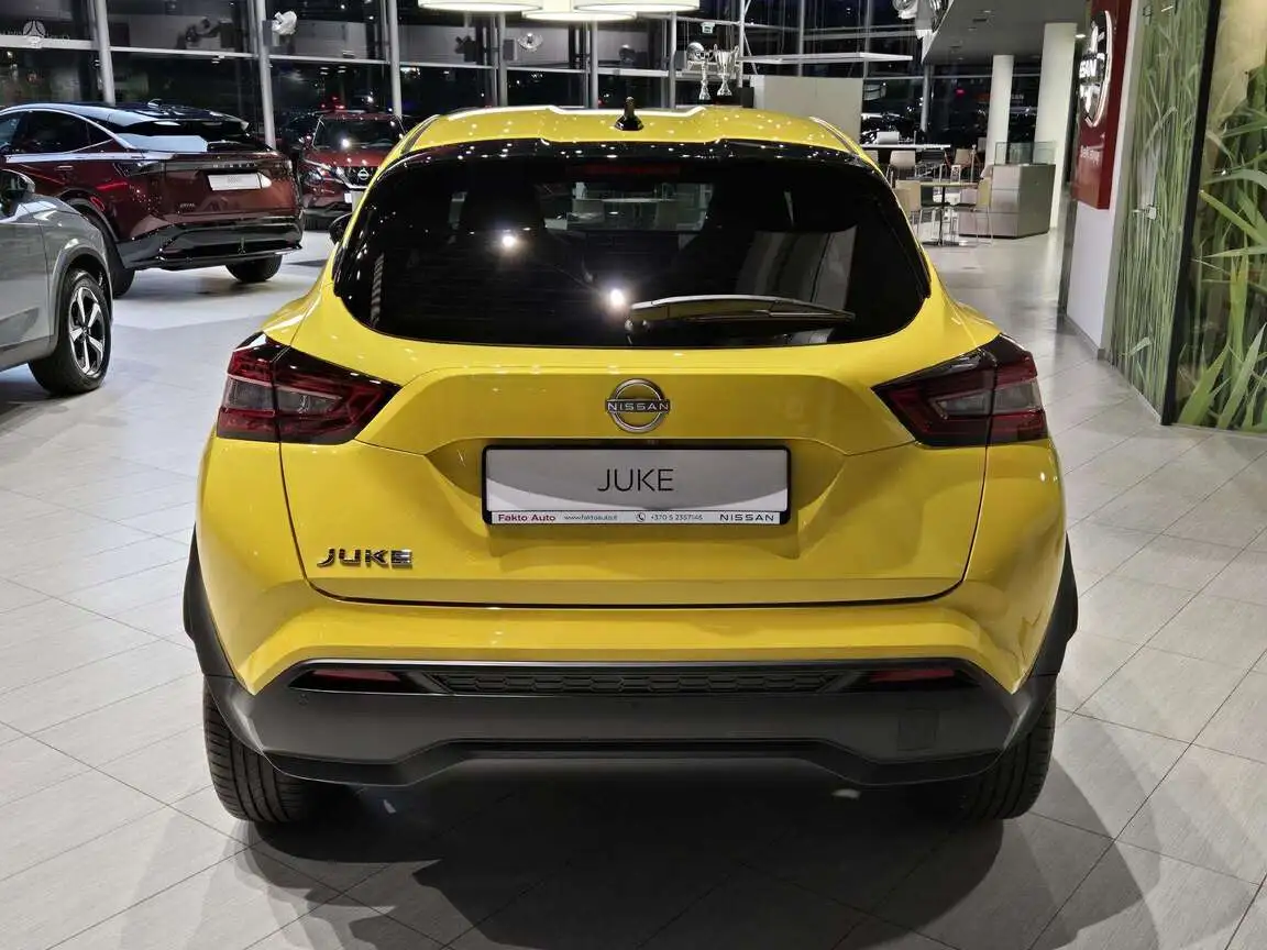 NISSAN JUKE
