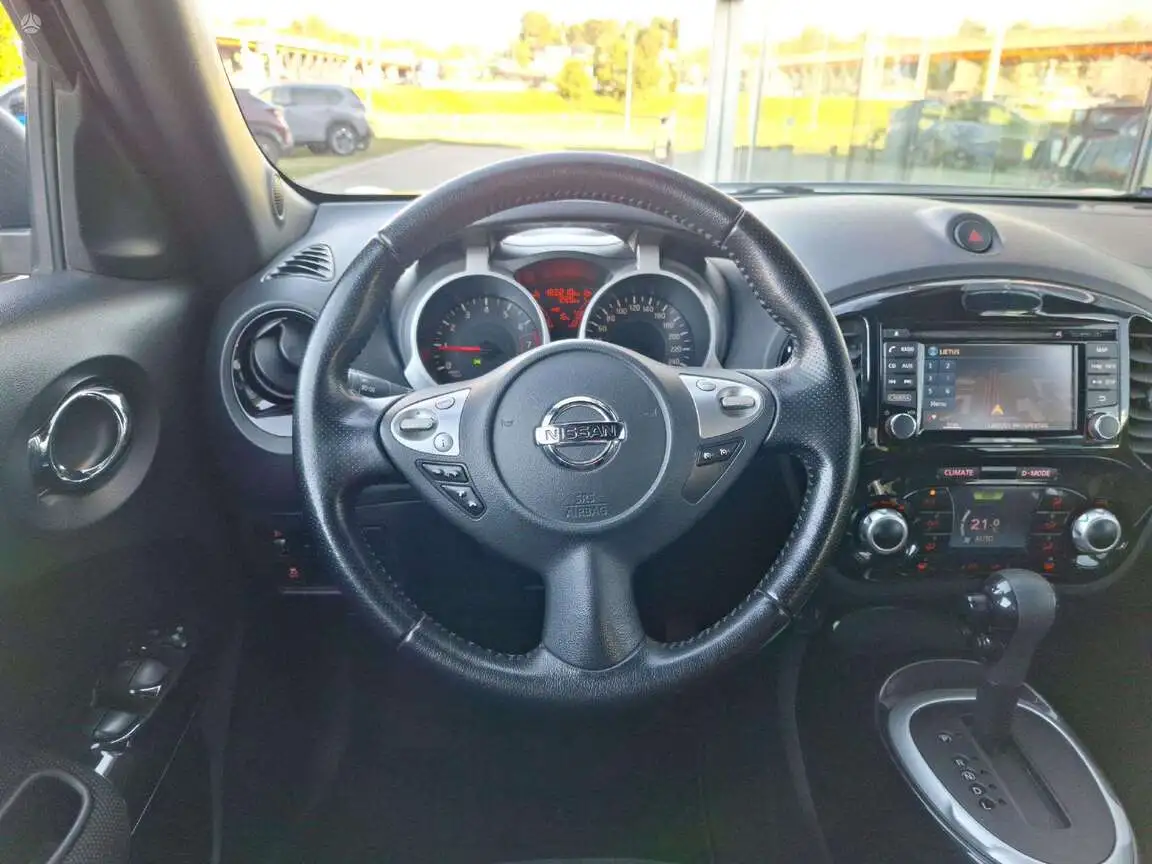 NISSAN JUKE