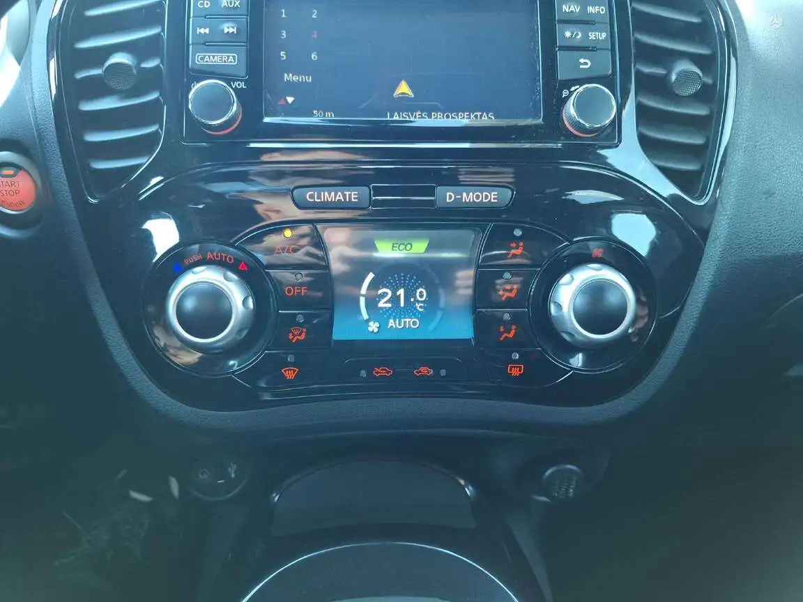 NISSAN JUKE