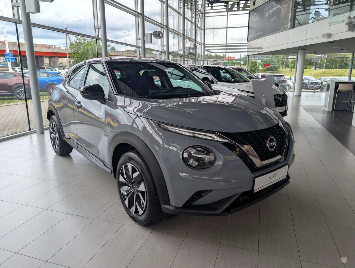 NISSAN JUKE
