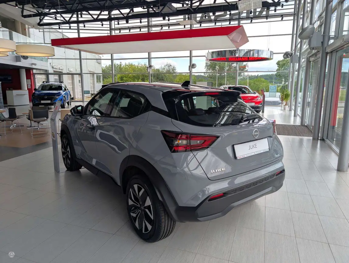 NISSAN JUKE