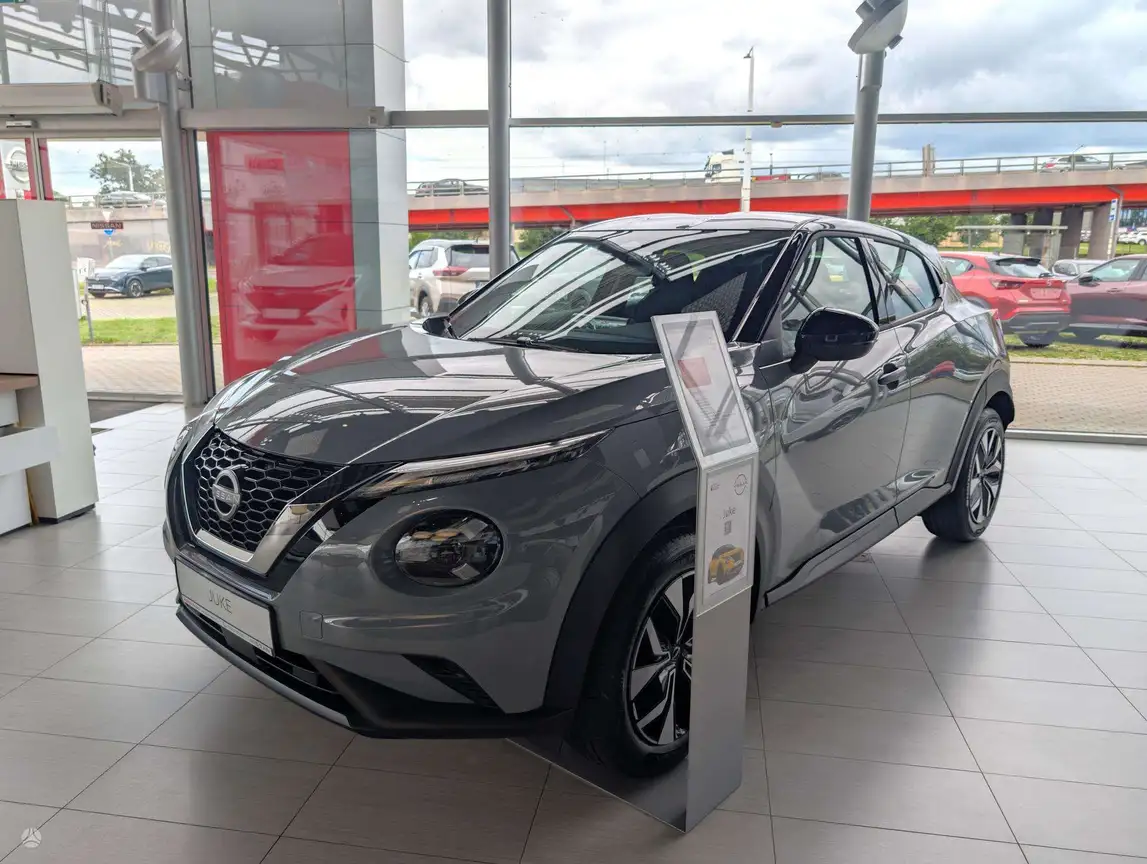 NISSAN JUKE