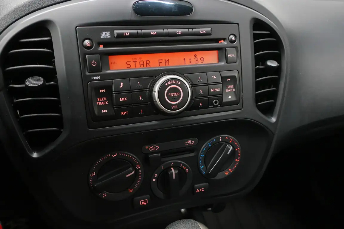 NISSAN JUKE