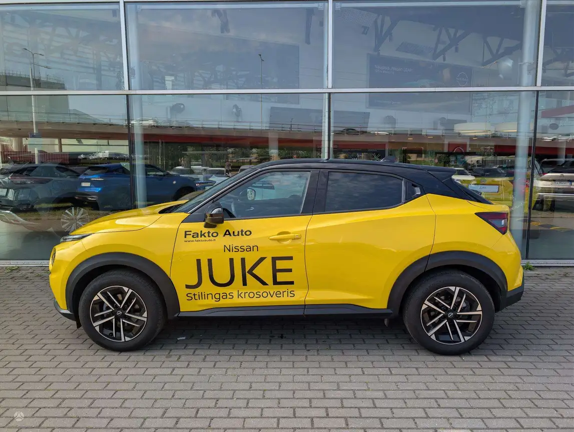NISSAN JUKE