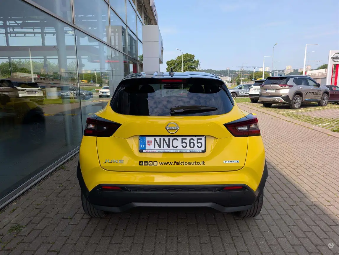 NISSAN JUKE