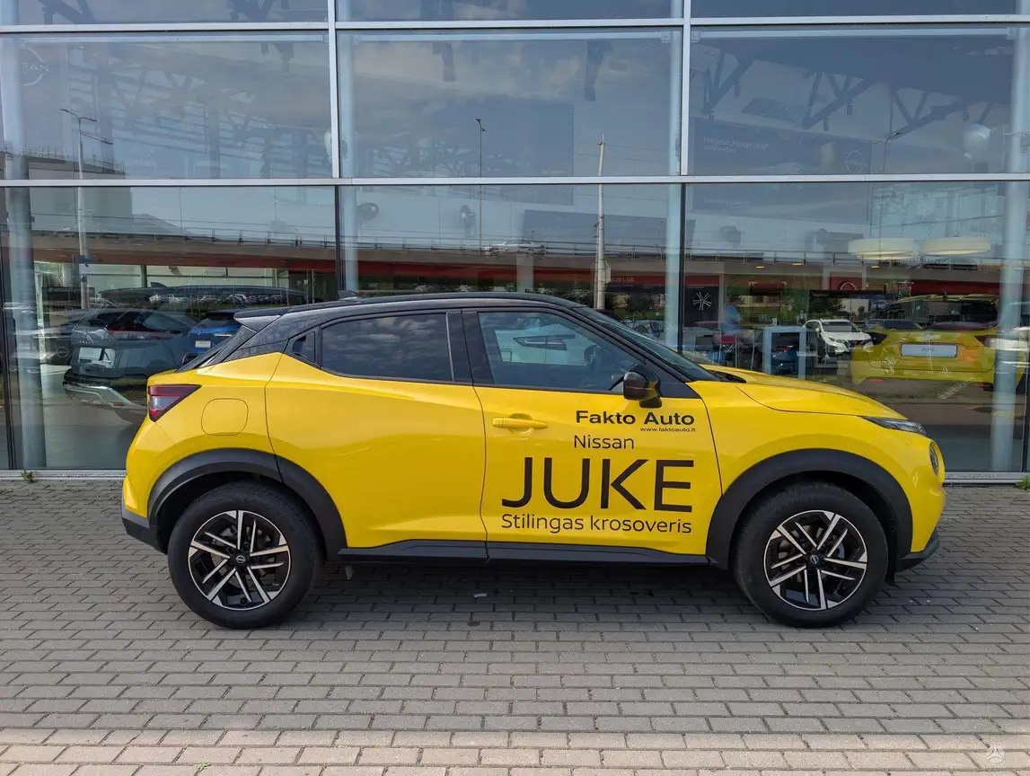 NISSAN JUKE