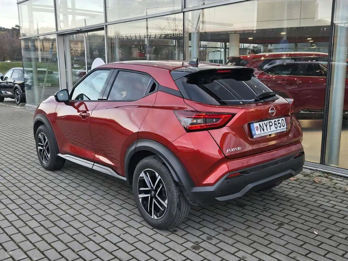 NISSAN JUKE