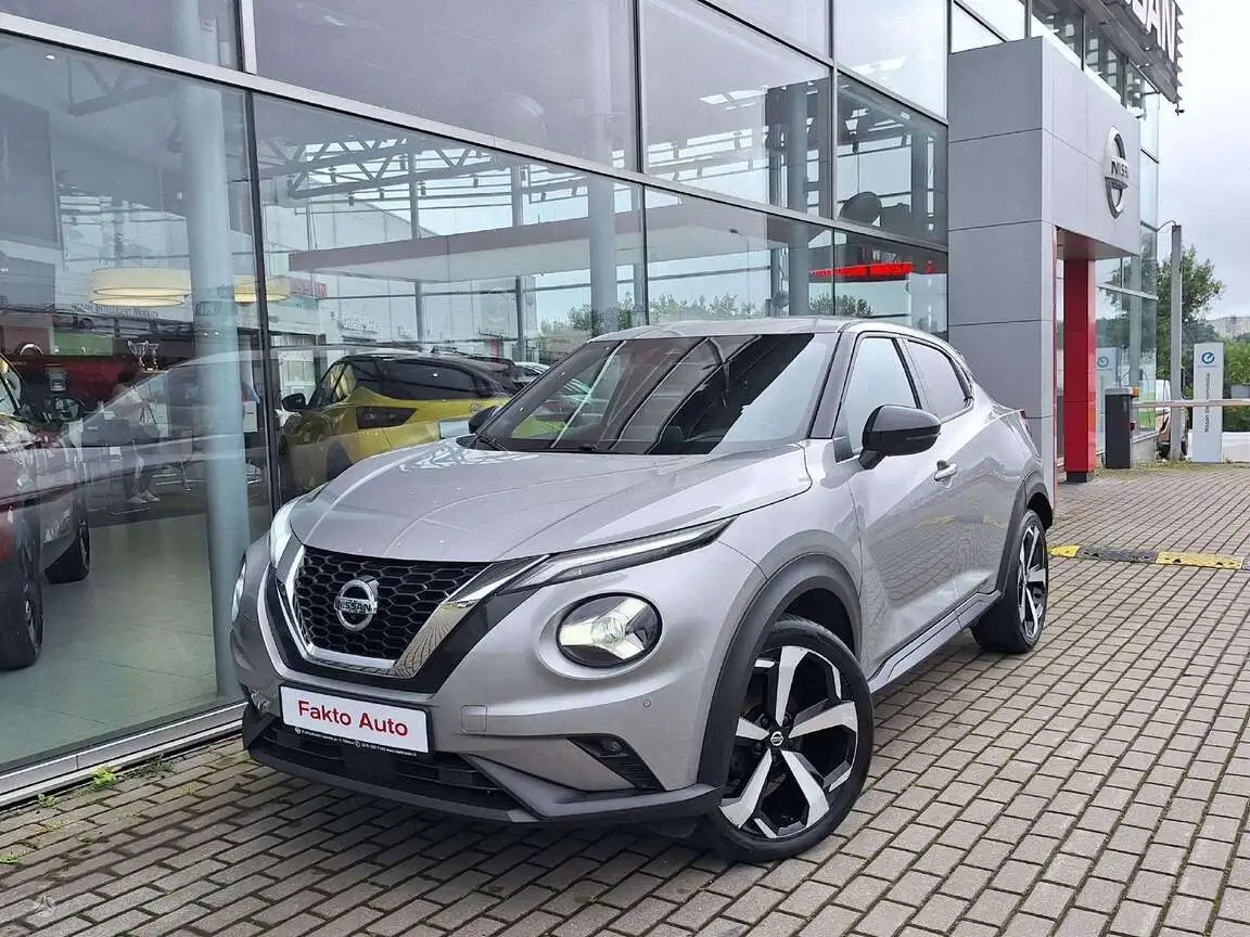 NISSAN JUKE