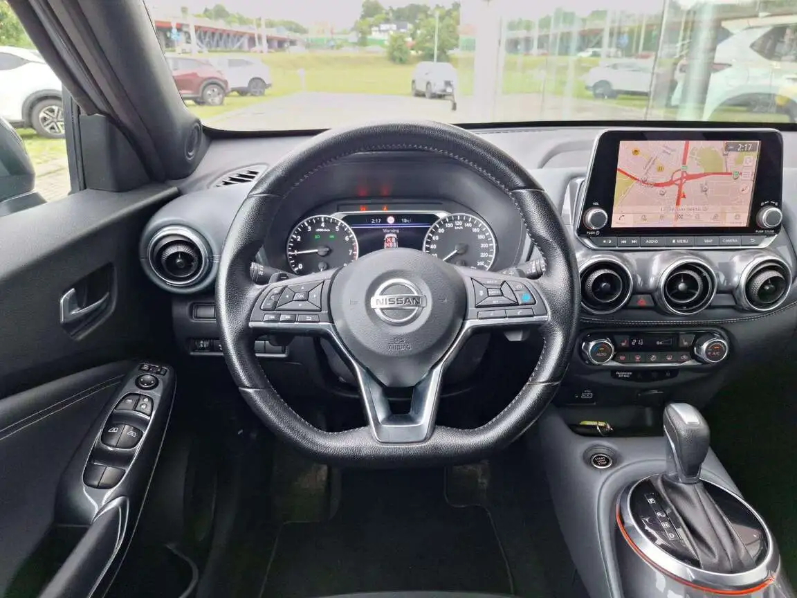 NISSAN JUKE