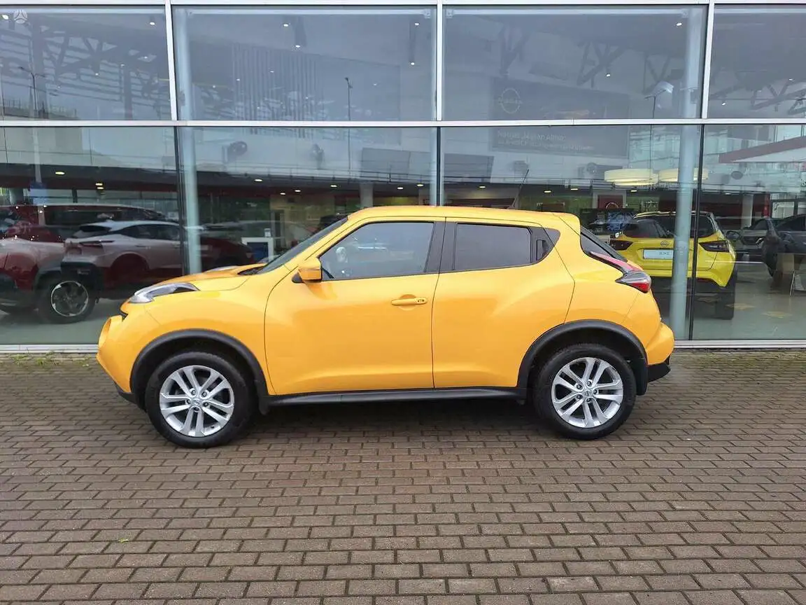 NISSAN JUKE