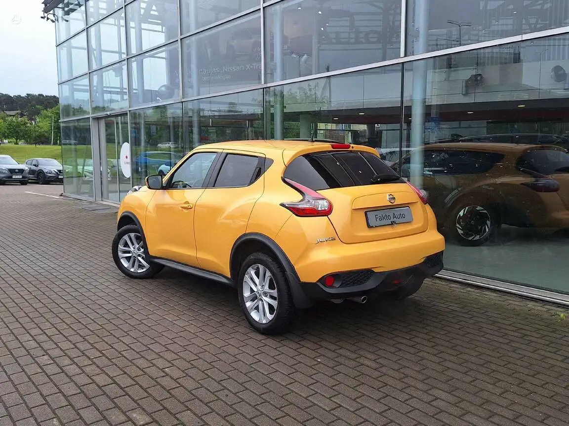 NISSAN JUKE