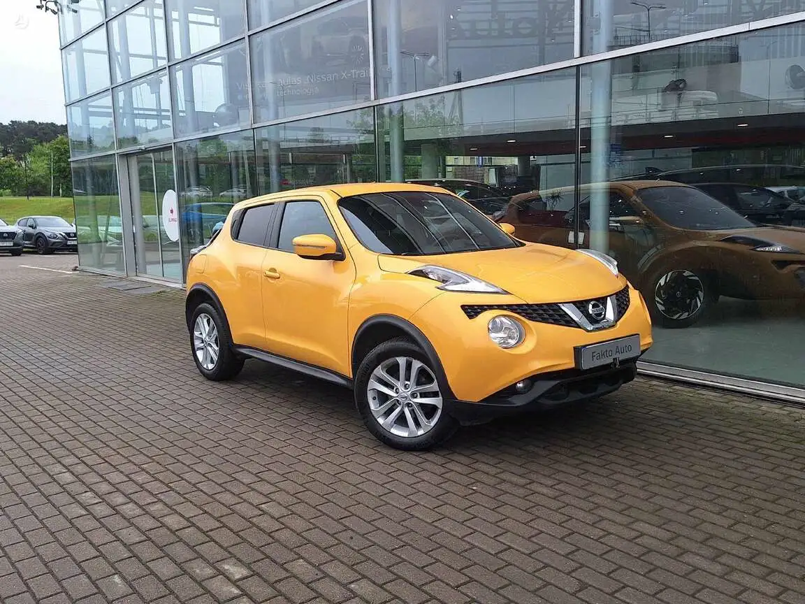NISSAN JUKE