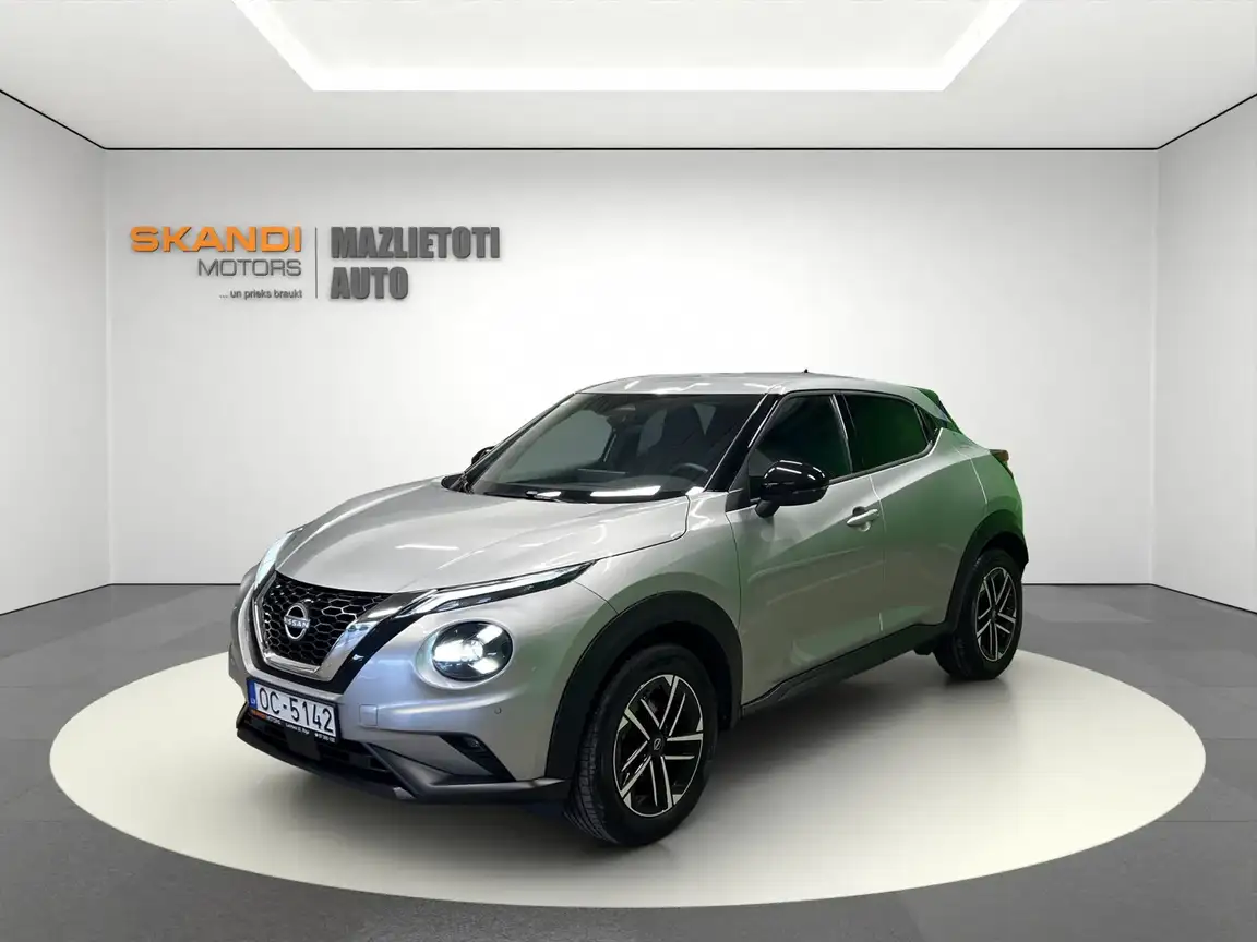 NISSAN JUKE