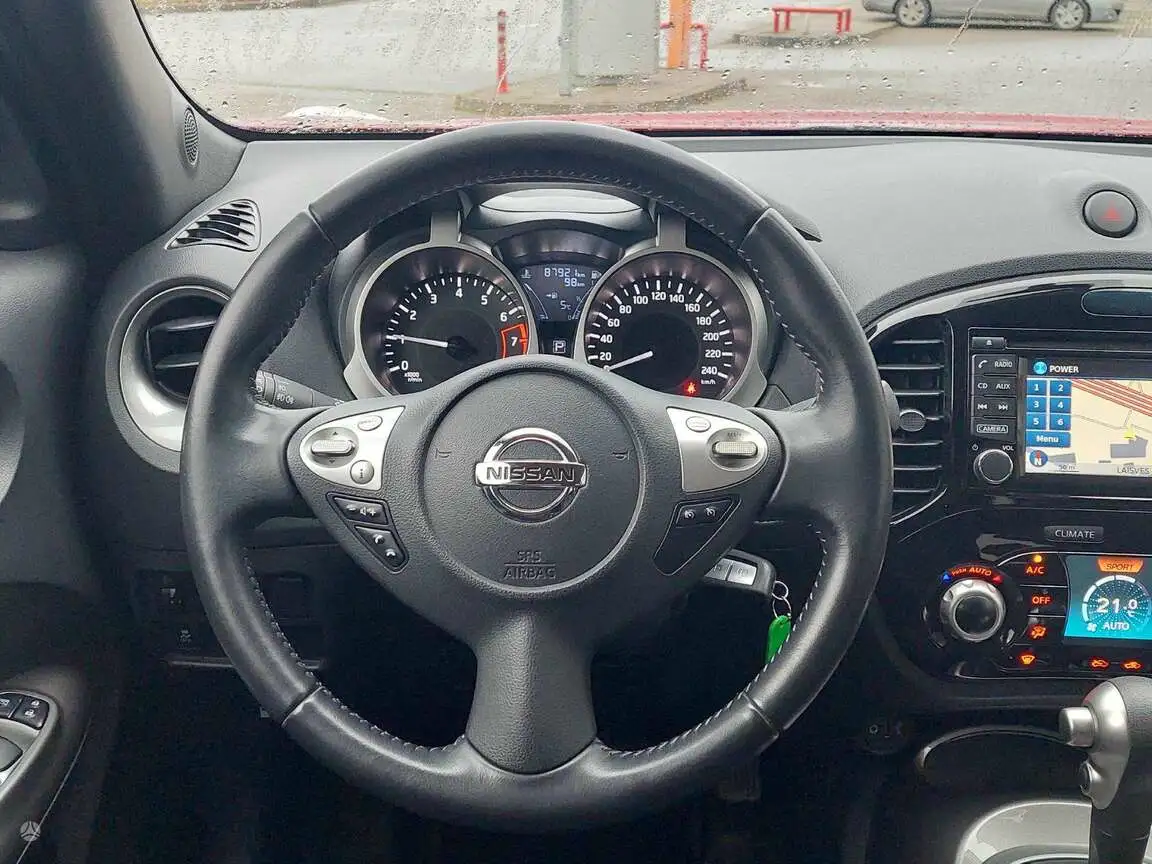 NISSAN JUKE