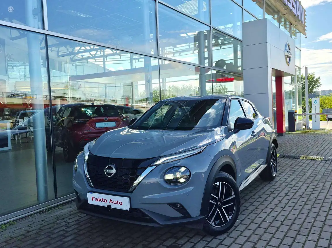 NISSAN JUKE