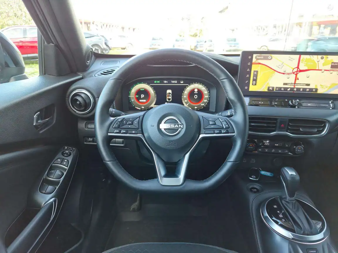 NISSAN JUKE