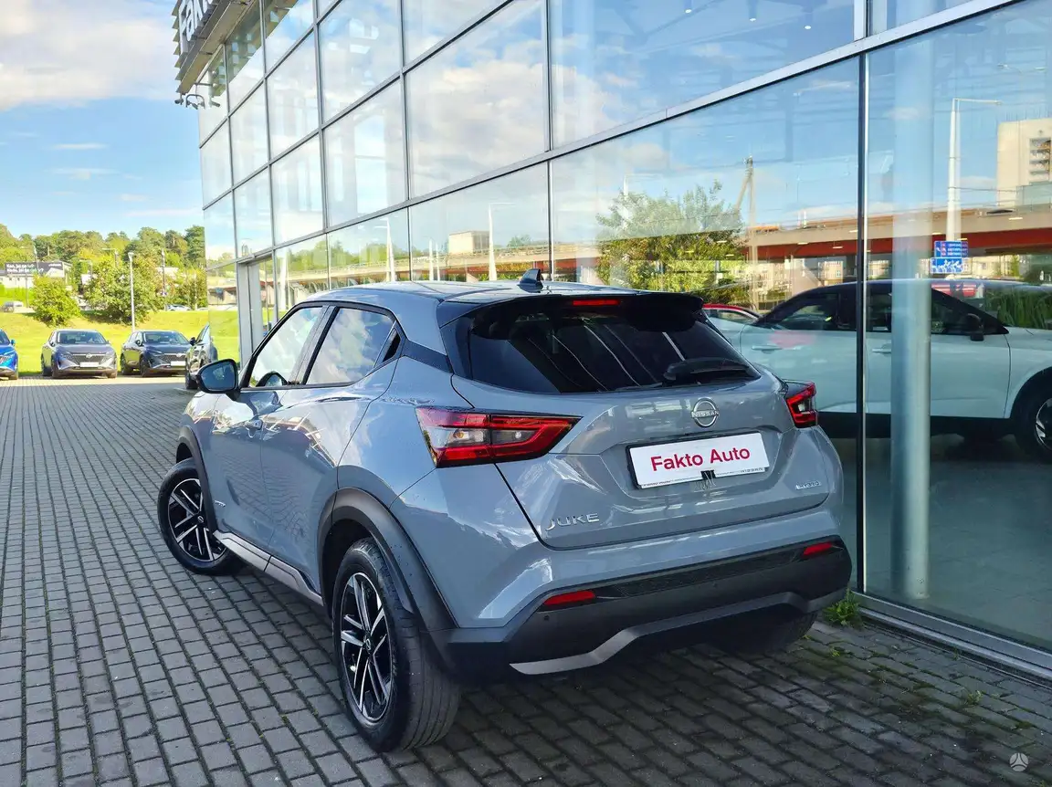 NISSAN JUKE