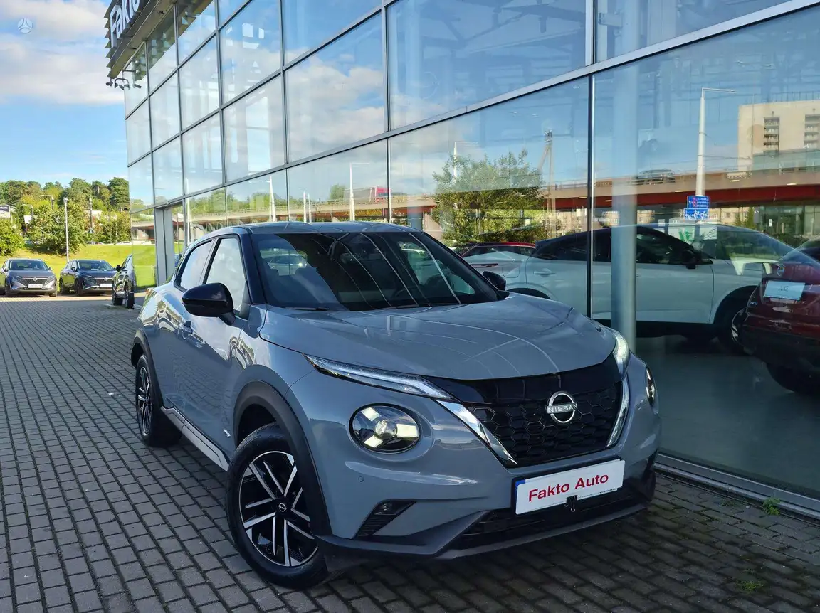 NISSAN JUKE