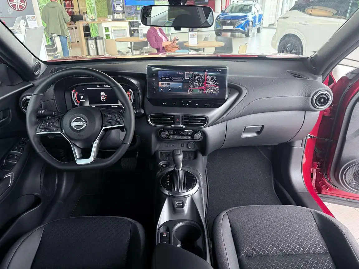 NISSAN JUKE