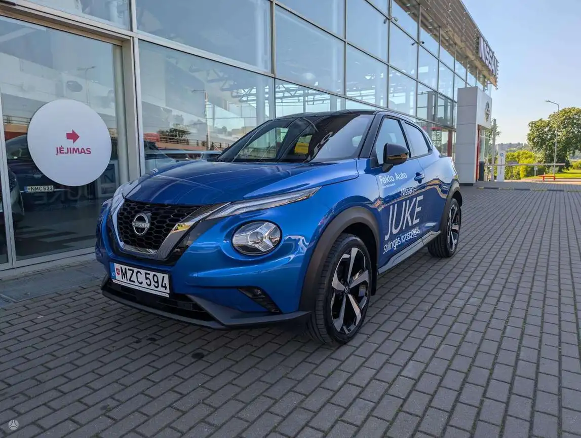 NISSAN JUKE