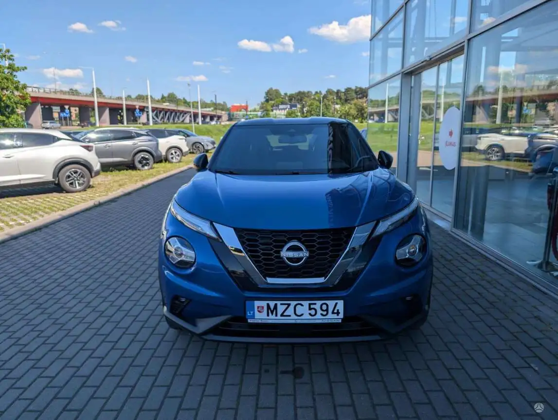 NISSAN JUKE