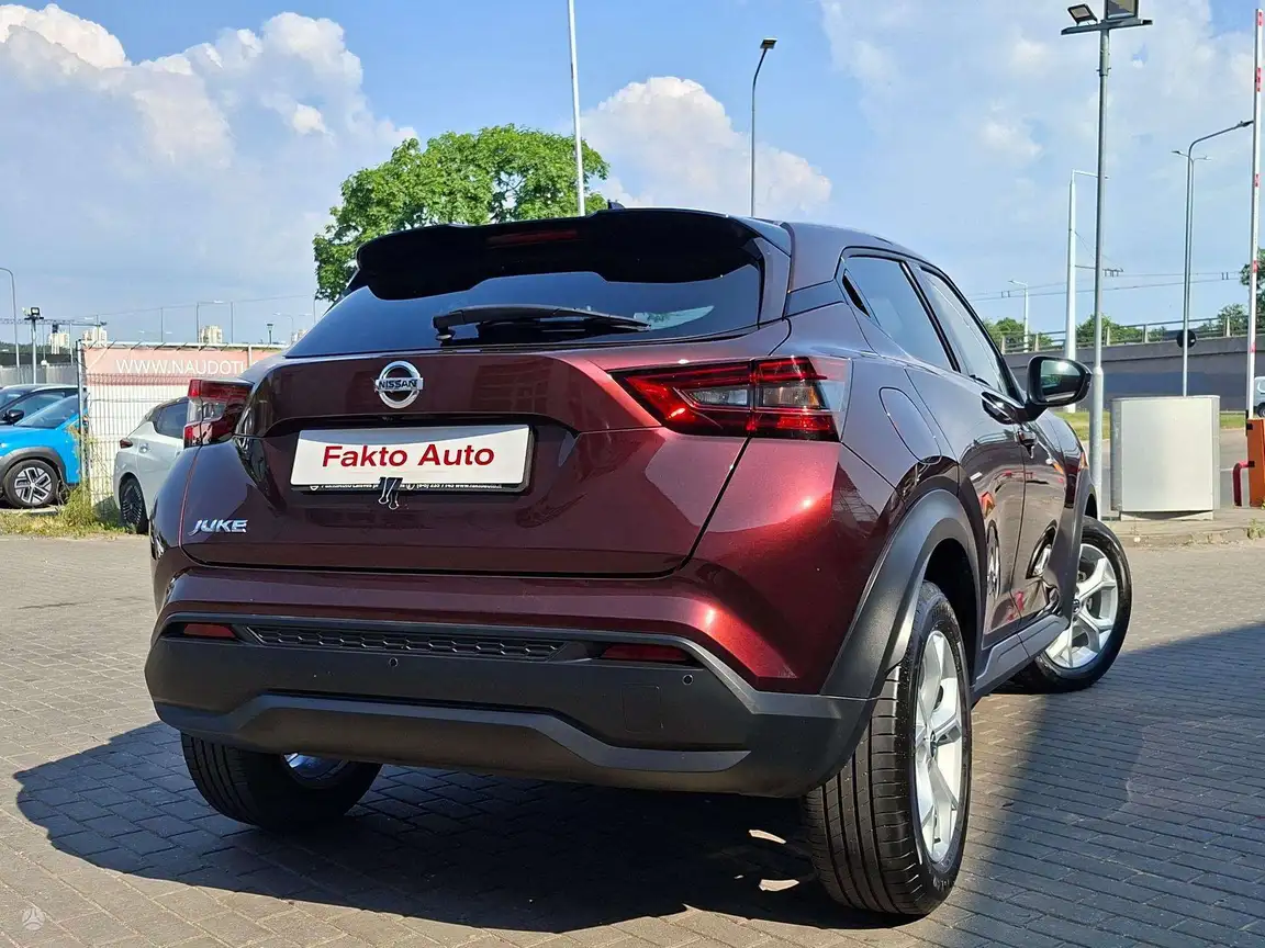 NISSAN JUKE