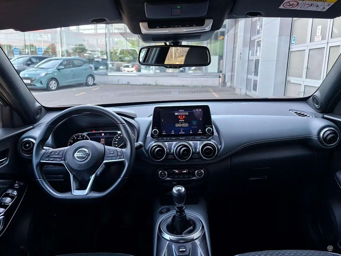 NISSAN JUKE