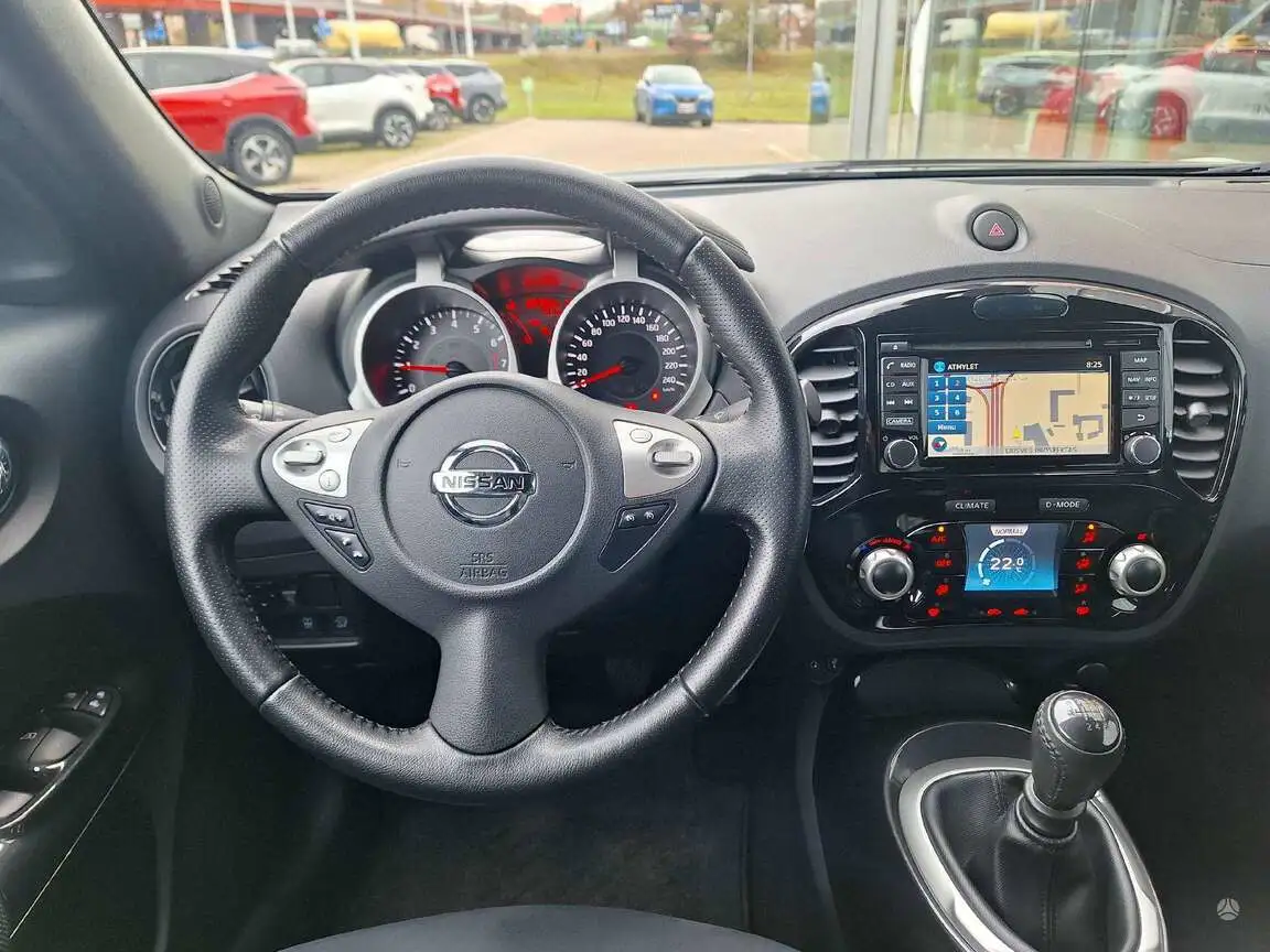 NISSAN JUKE