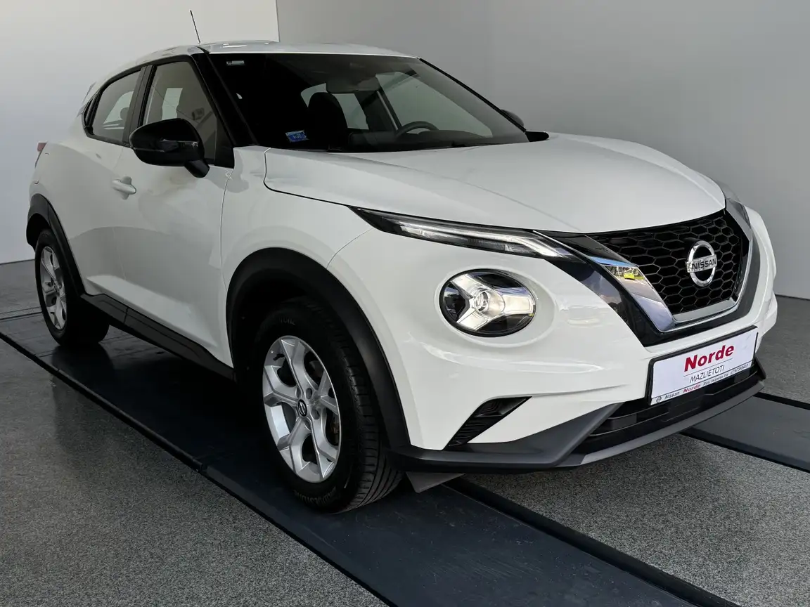 NISSAN JUKE