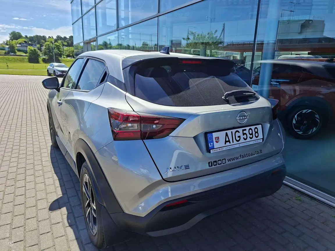 NISSAN JUKE