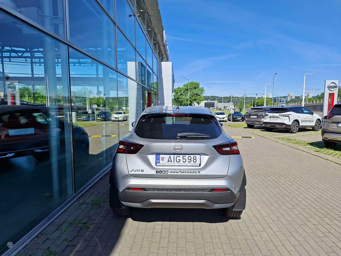 NISSAN JUKE