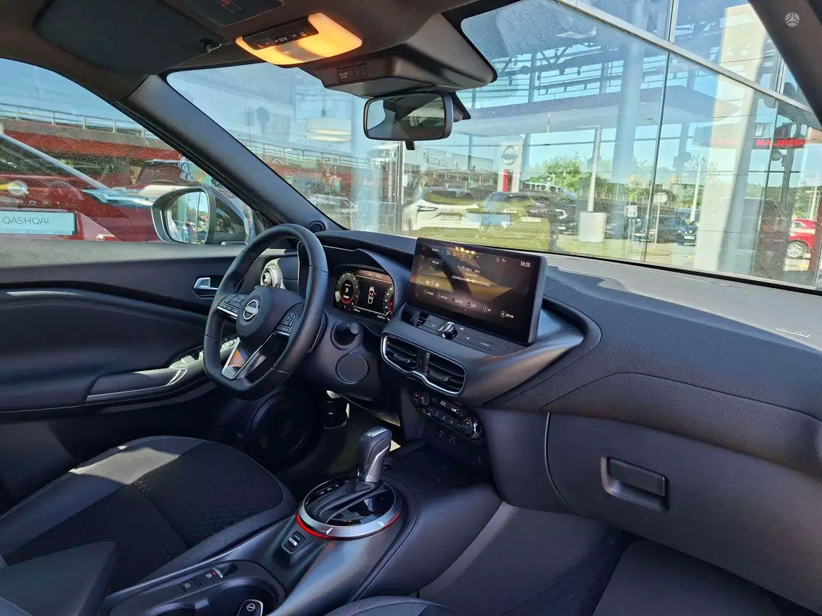 NISSAN JUKE