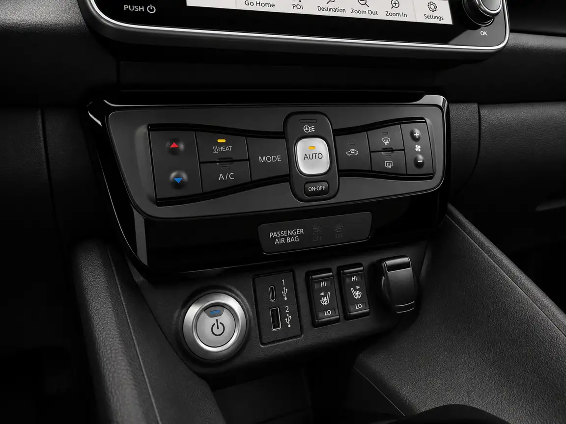 NISSAN LEAF