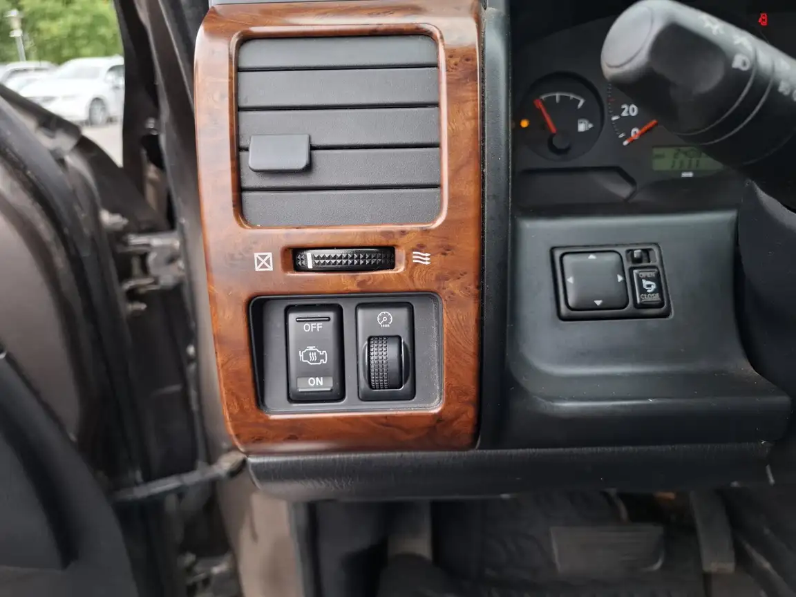 NISSAN PATROL