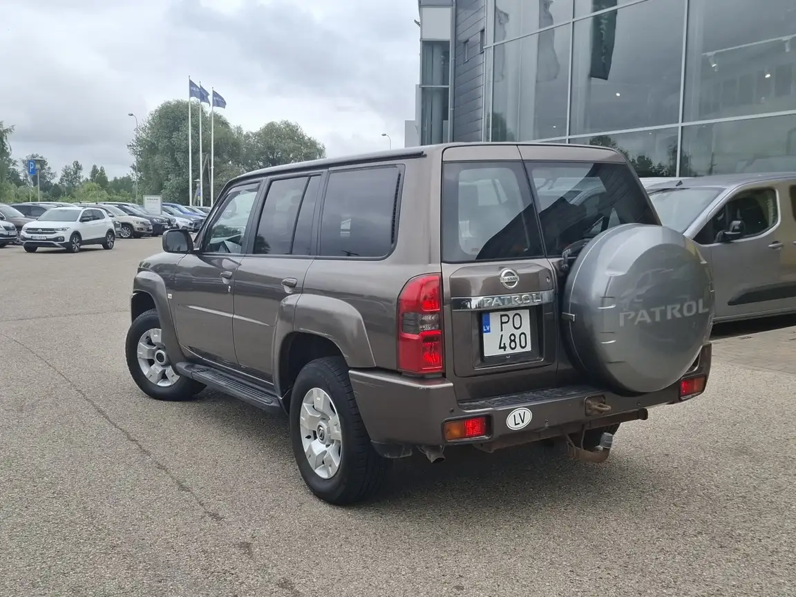 NISSAN PATROL