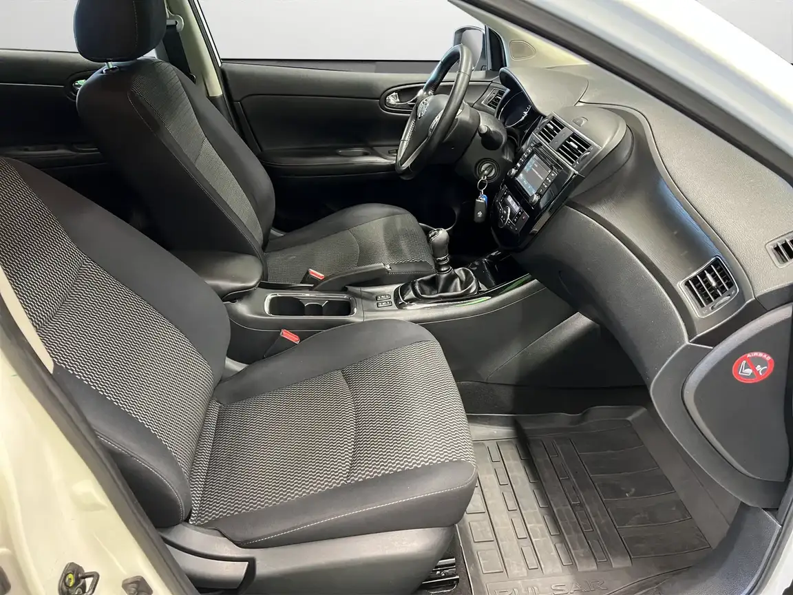 NISSAN PULSAR