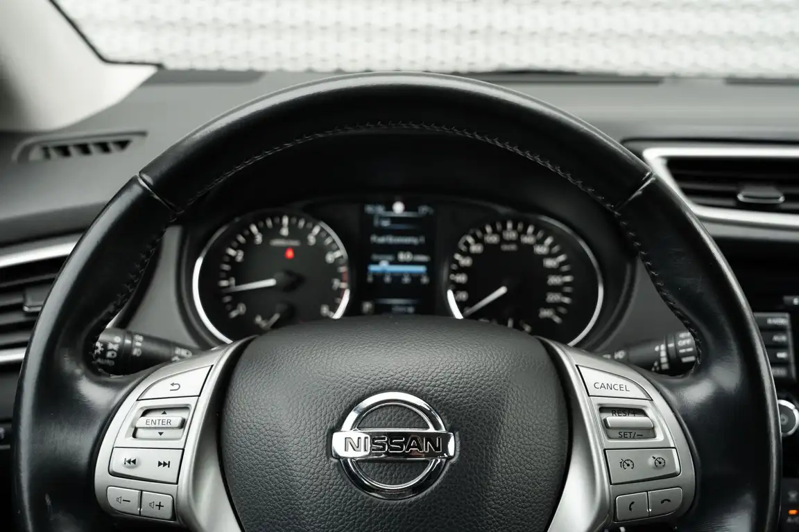 NISSAN QASHQAI